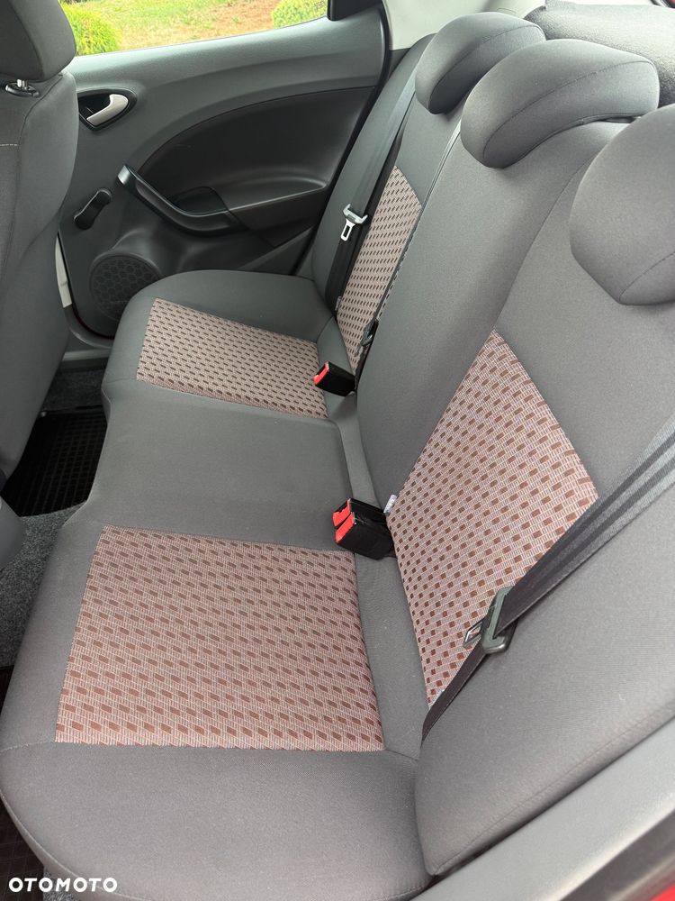 Seat Ibiza 1.4 16V Passion - 12