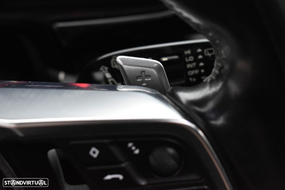 Porsche Panamera Sport Turismo - 38