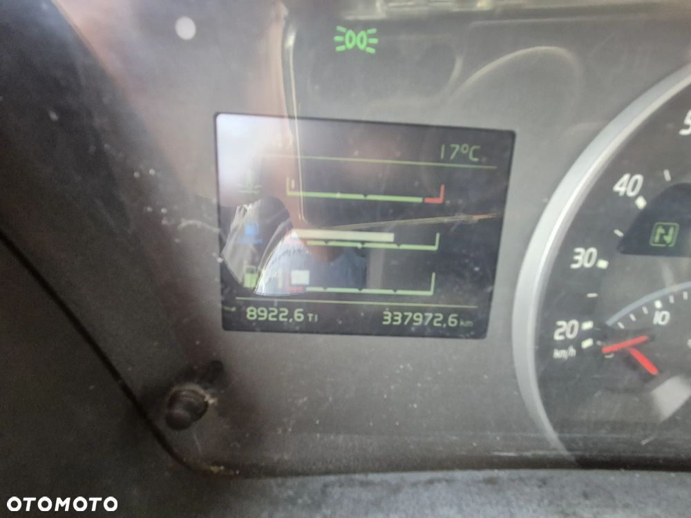 Volvo FM 330 / SKRZYNIA / HDS HIAB 840KG / KABINA SYPIALNIANA / AUTOMAT / HAK - 37