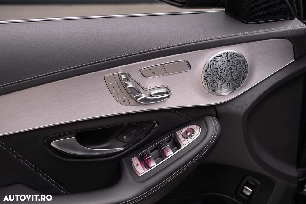 Mercedes-Benz C 63 AMG S AMG Speedshift MCT 9G - 25