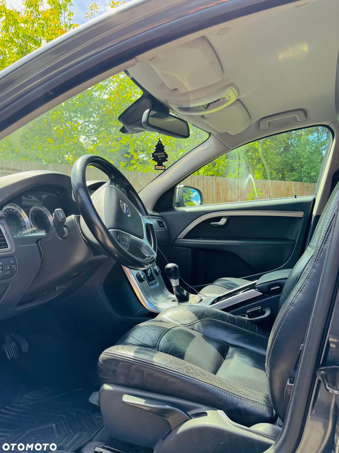 Volvo V70 D5 Momentum - 9