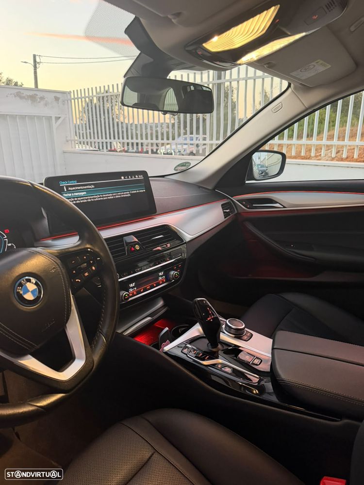 BMW 530 e xDrive Aut. - 42