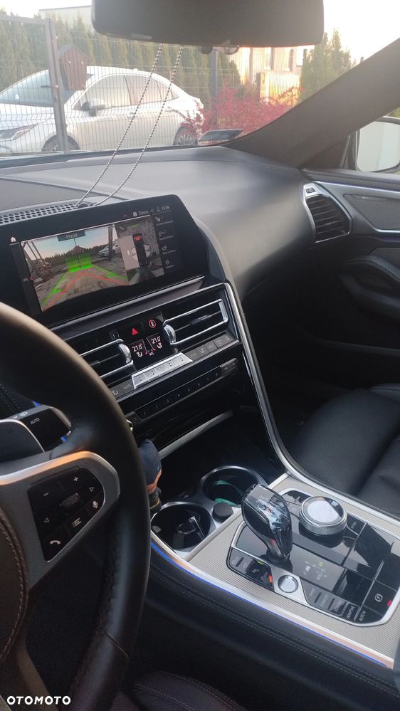 BMW Seria 8 - 7