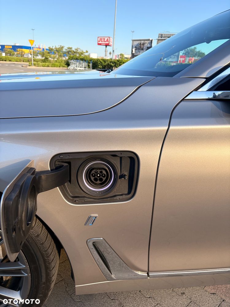 BMW Seria 7 740i - 9