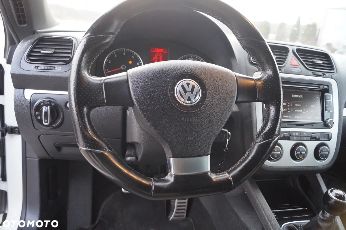 Volkswagen Scirocco 2.0 TSI - 14