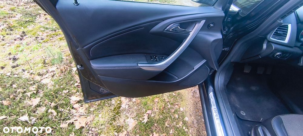 Opel Astra 2.0 CDTI Exklusiv - 13