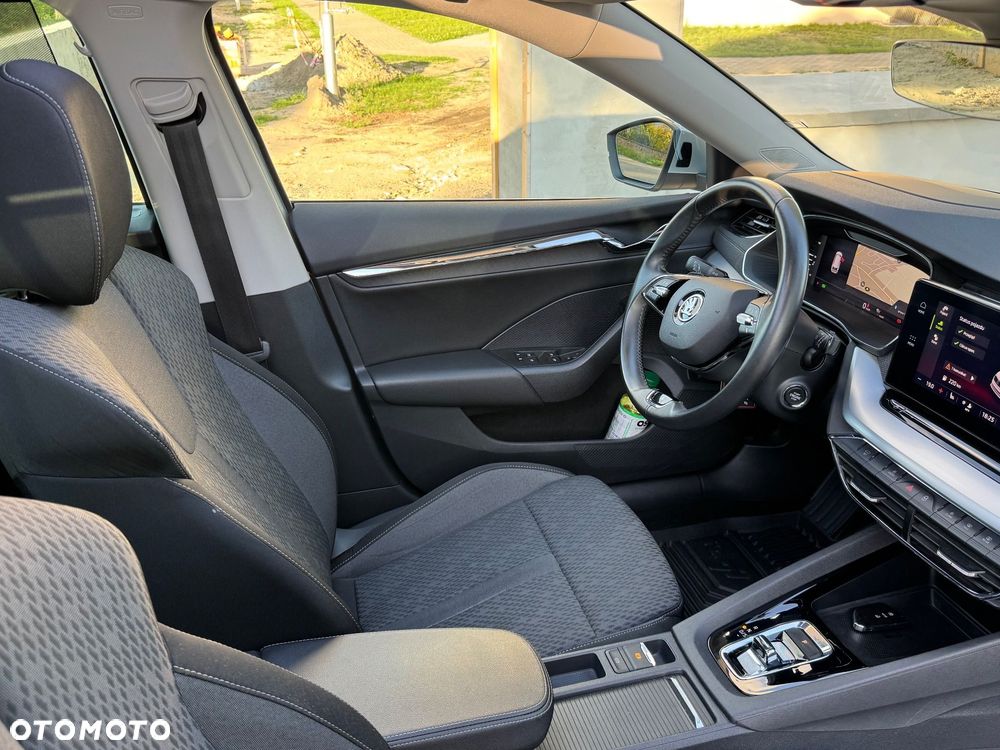 Skoda Octavia 2.0 TDI DSG Selection - 26