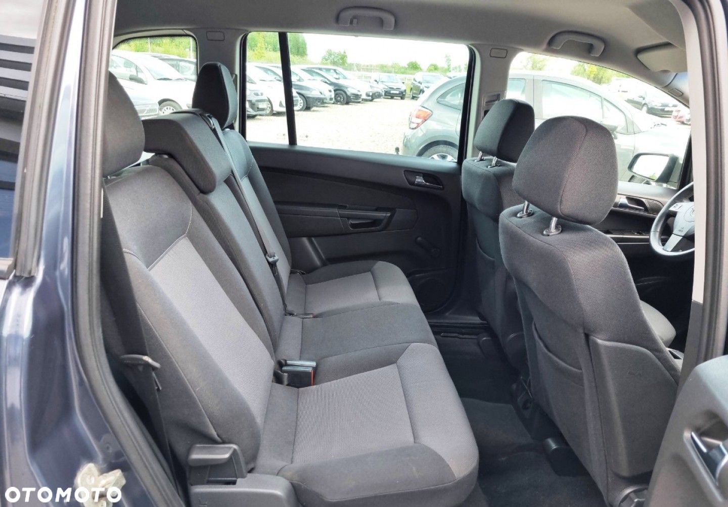 Opel Zafira - 18