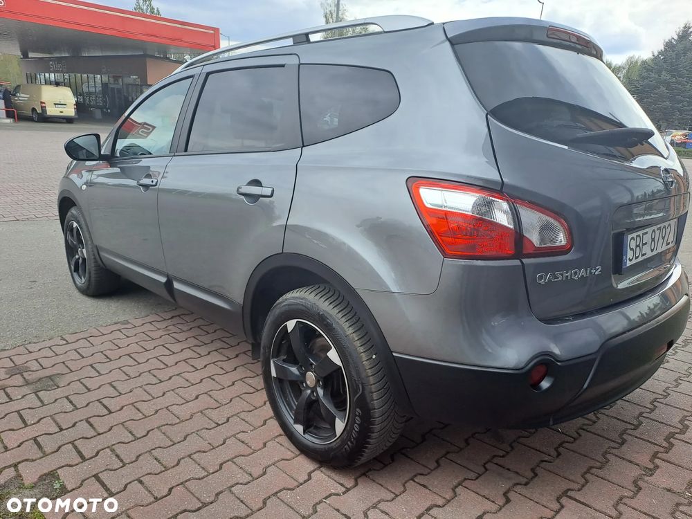 Nissan Qashqai+2 2.0 dCi DPF acenta - 9