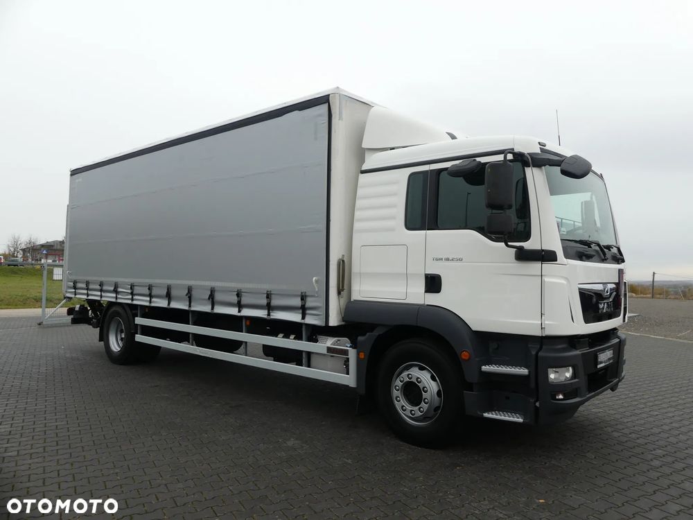 MAN TGM 18.250 / FIRANKA 7.30 + WINDA / ZSUWANY DACH / EURO 6 / - 11