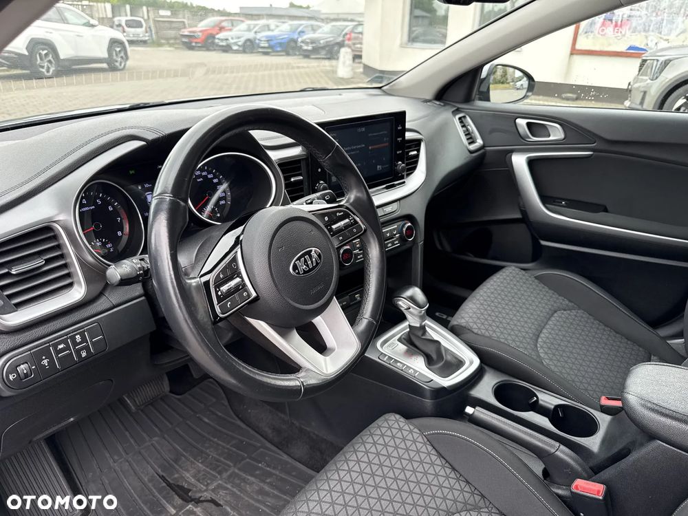 Kia Ceed 1.4 T-GDI M DCT - 10