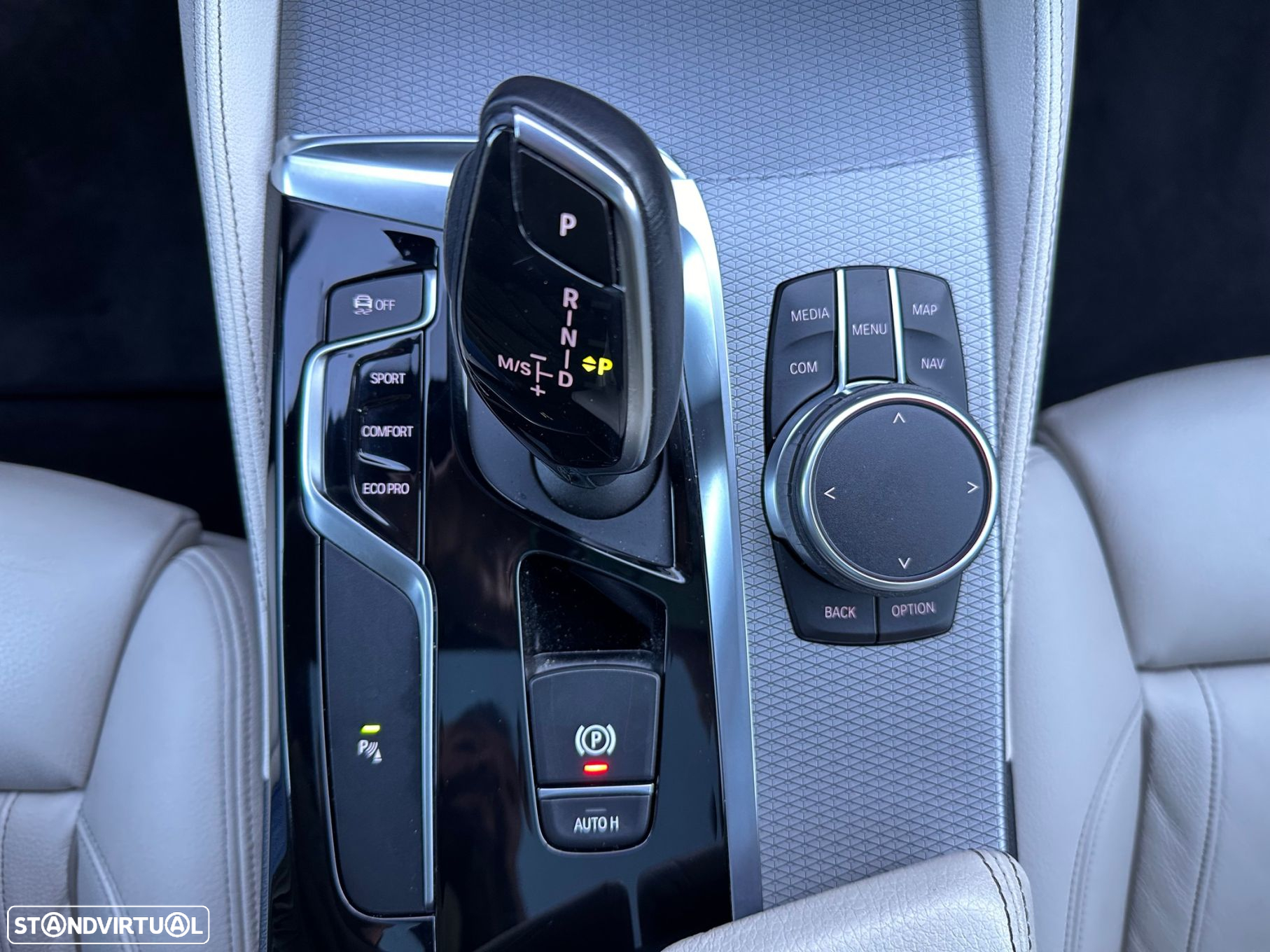 BMW 520 d Pack M Auto - 12