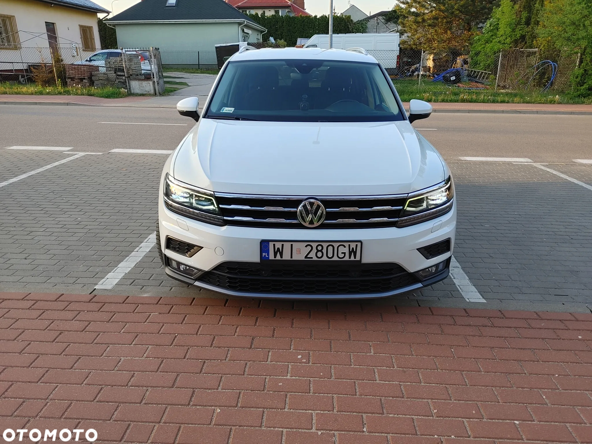 Volkswagen Tiguan - 16