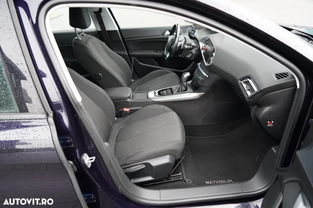 Peugeot 308 1.5 BlueHDi FAP STT EAT8 Active - 29