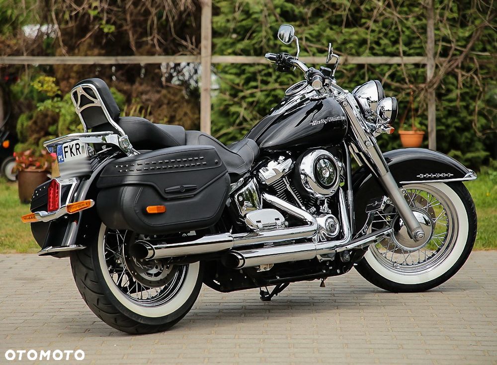 Harley-Davidson Softail Deluxe - 5