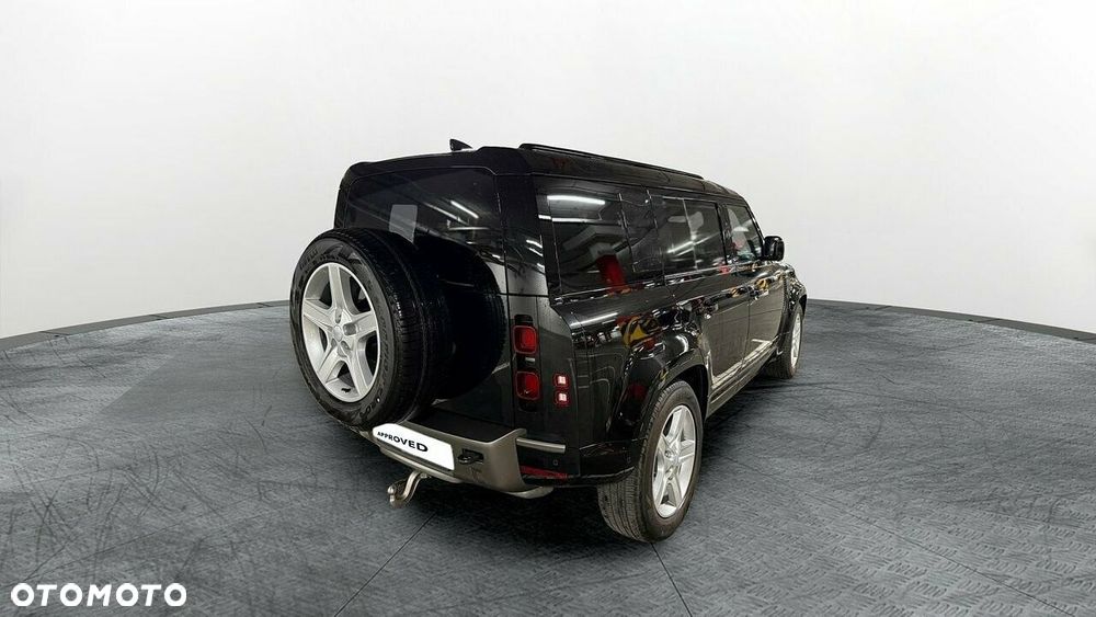 Land Rover Defender - 5