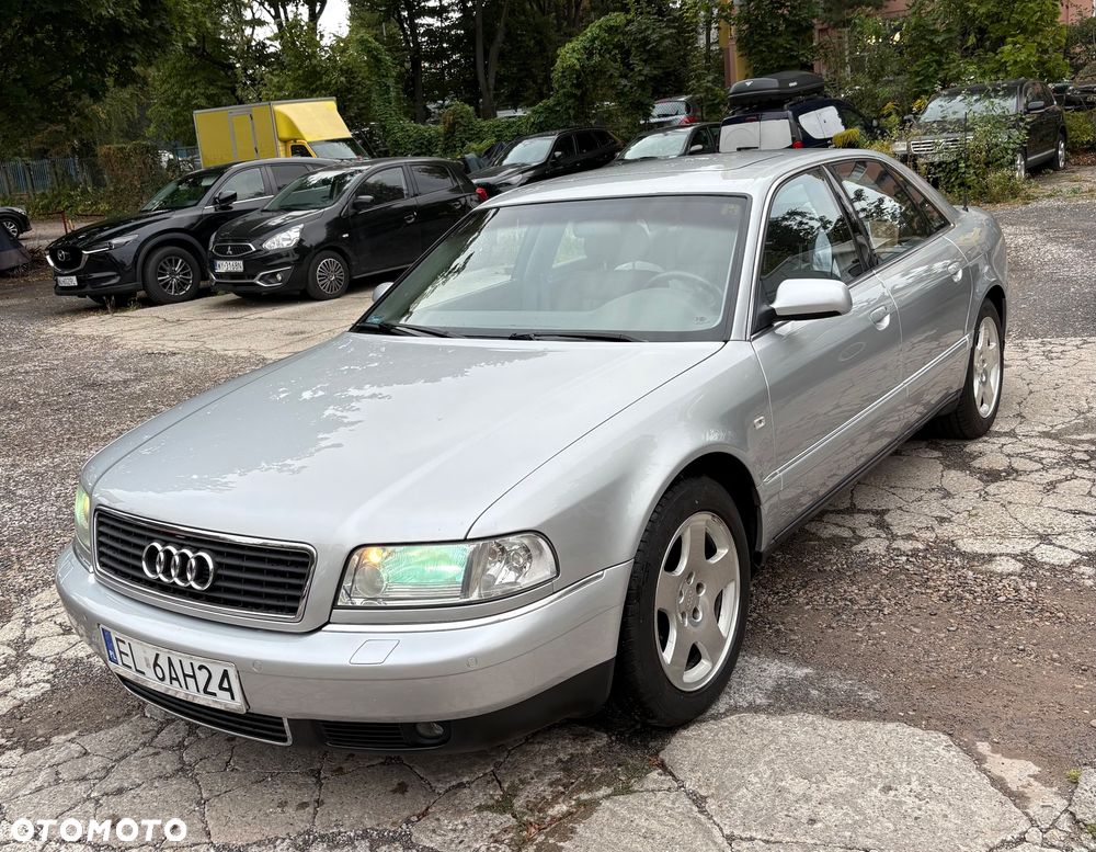 Audi A8 4.2 Quattro - 4