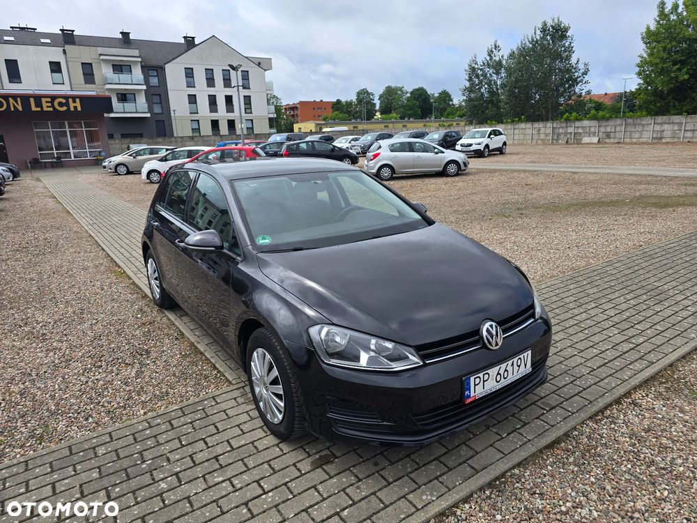Volkswagen Golf 1.2 TSI BMT Trendline - 4