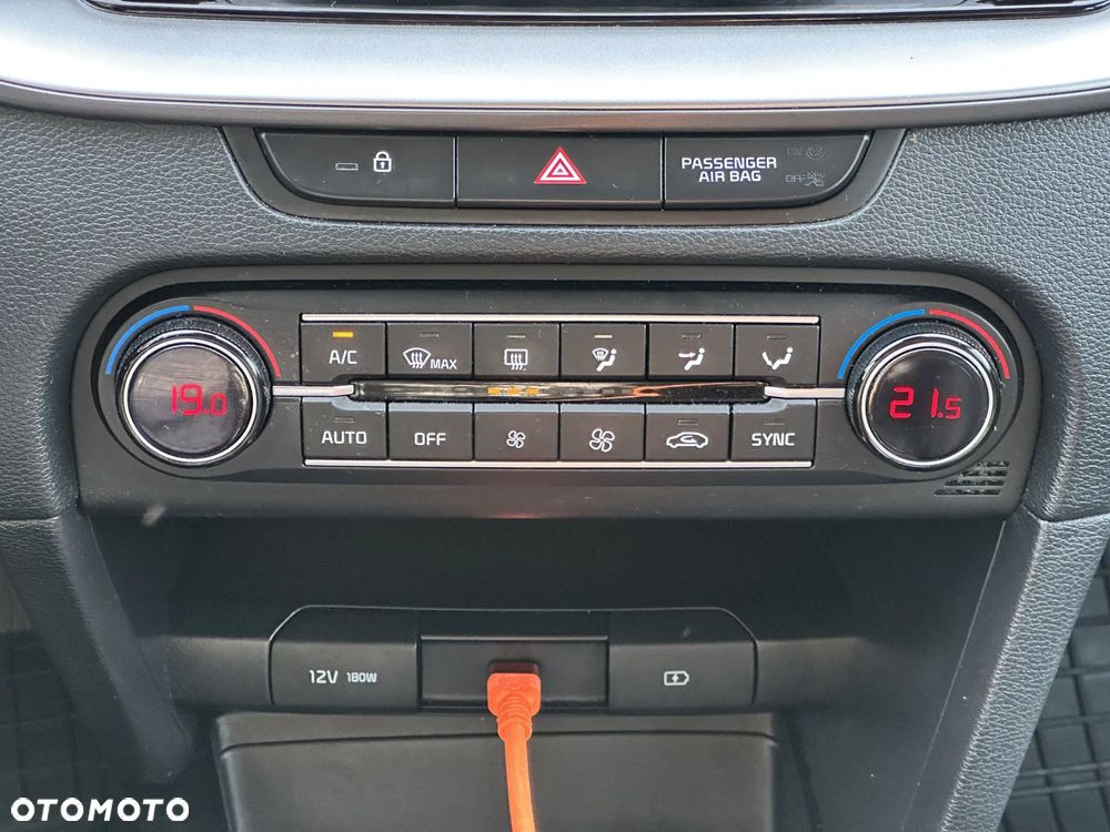 Kia Ceed 1.0 T-GDI M - 29