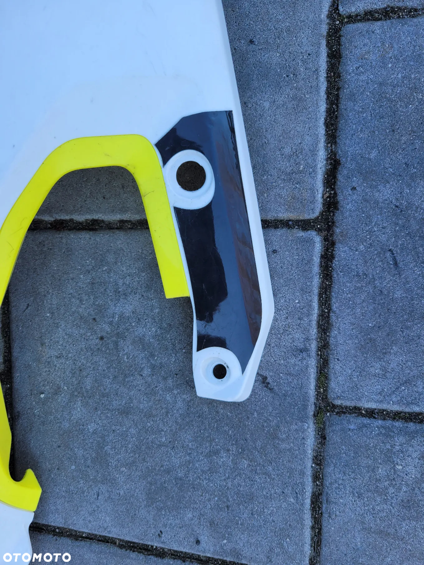 Owiewka, osłona, bok, boczek Husqvarna 701 SM - 2