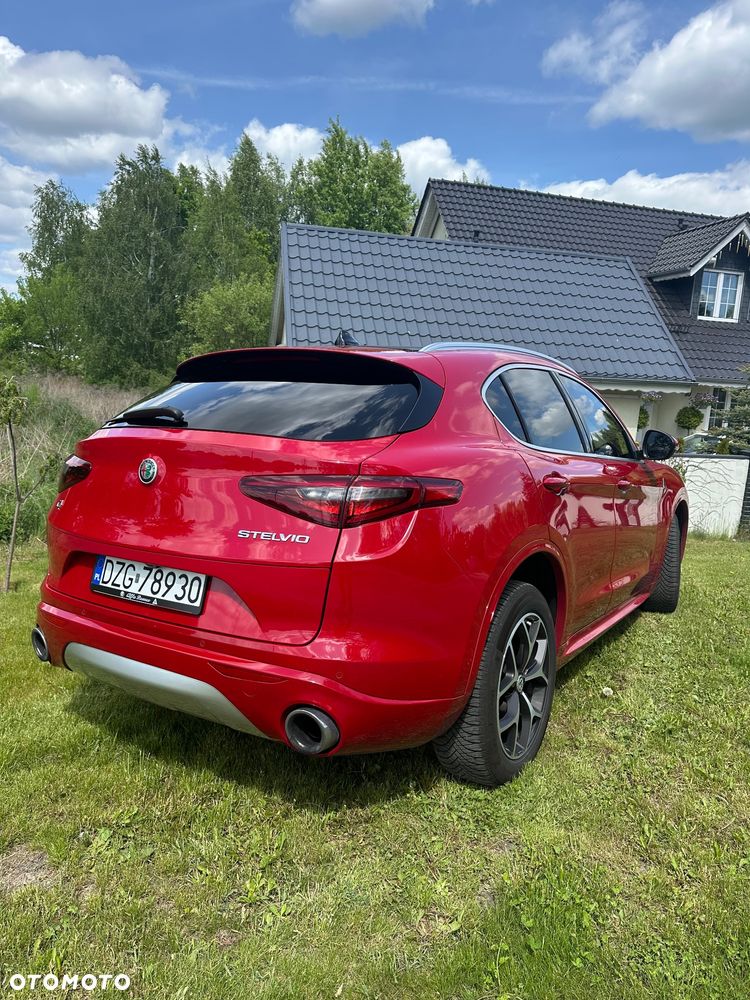 Alfa Romeo Stelvio 2.0 Turbo TI Q4 - 4