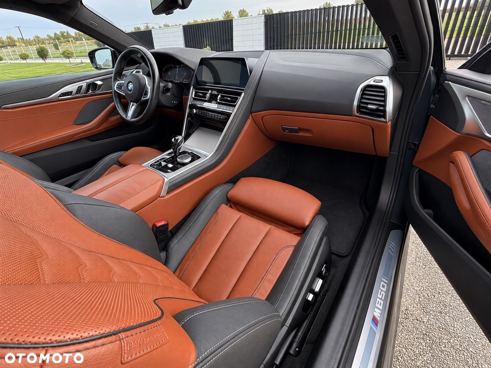 BMW Seria 8 M850i xDrive - 19