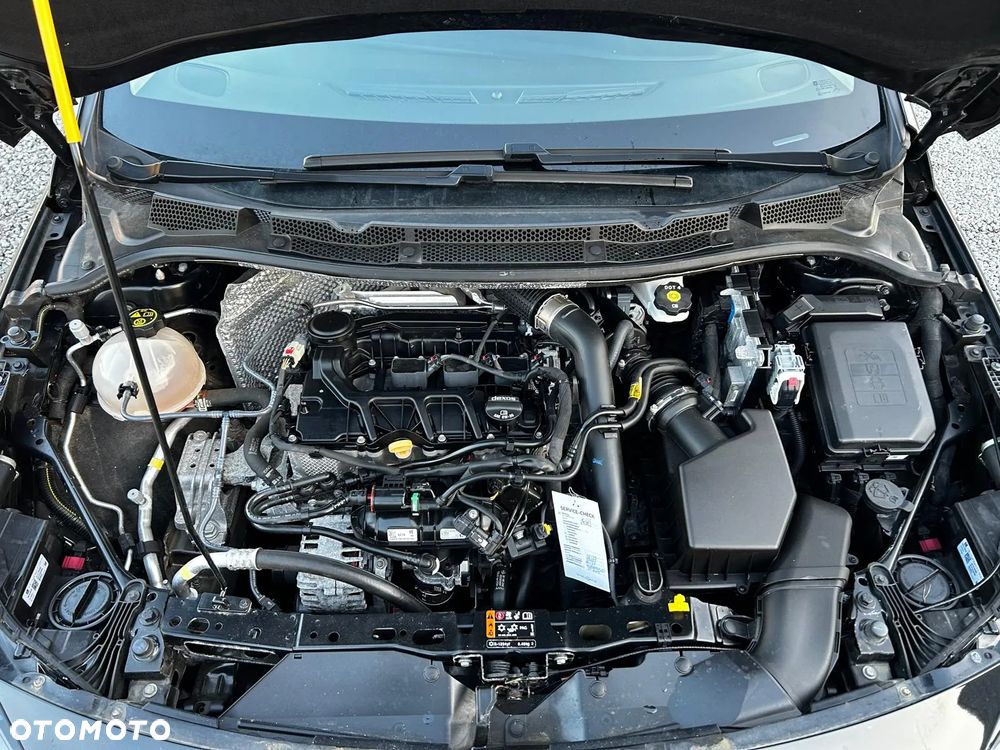 Opel Astra 1.2 Turbo Business Edition - 37