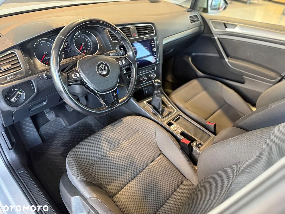 Volkswagen Golf VII 1.6 TDI BMT Comfortline - 5