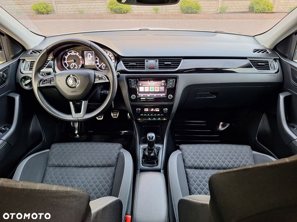 Skoda RAPID Spb 1.0 TSI Style - 14