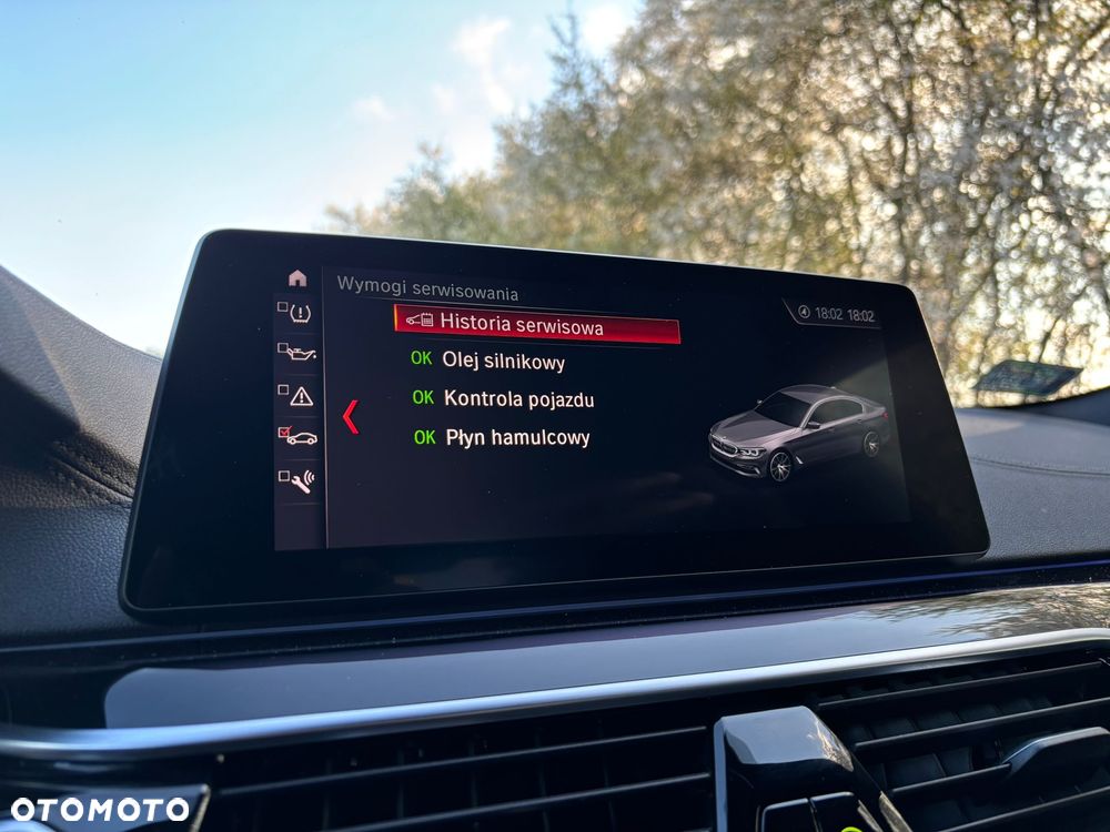 BMW Seria 5 530e iPerformance M Sport sport - 13