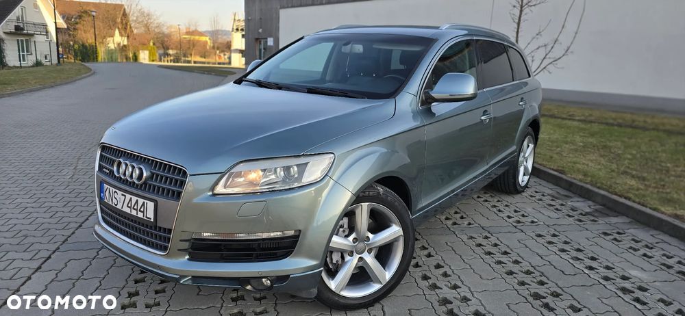 Audi Q7 - 2