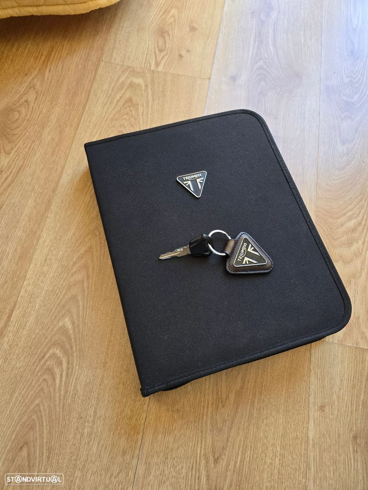 Triumph Street Twin - 6