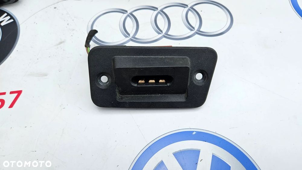 VW Caddy 2K III 2003- Rolka drzwi przesuwnych lewych Rolki drzwi przesuwnych lewych  Prowadnica lewa Zamek Rygiel Mocowanie Obudowa Klamka odbojnik - 13