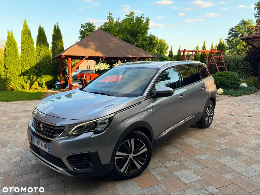 Peugeot 5008 - 1
