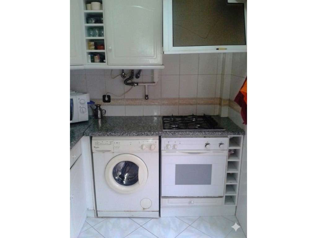 Apartamento T1 para Arrendamento em Lisboa - Grande imagem: 4/10