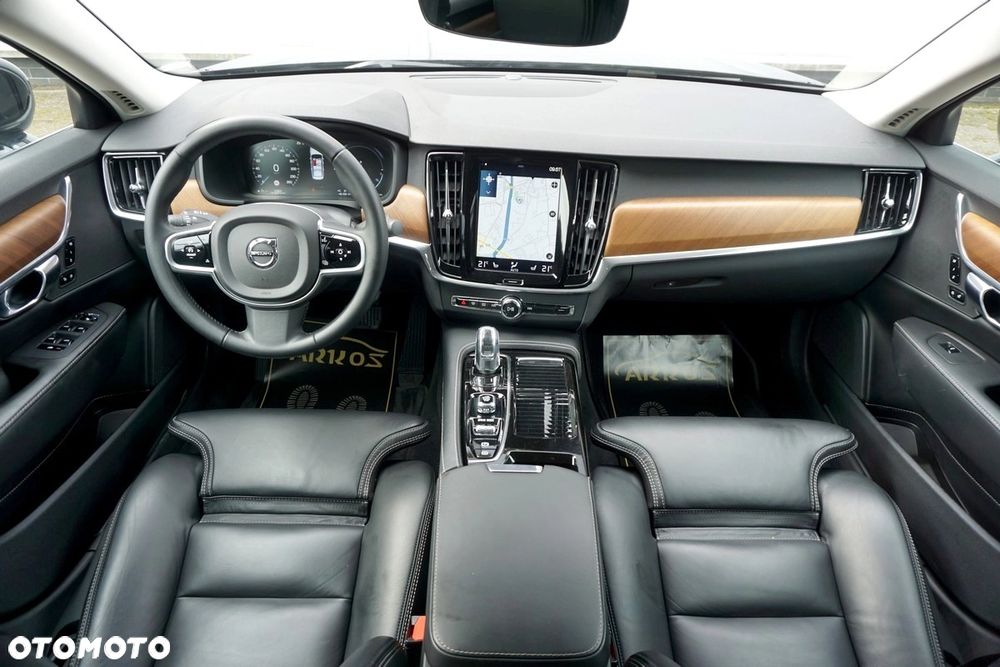 Volvo S90 T8 Twin Engine AWD Geartronic Inscription - 2