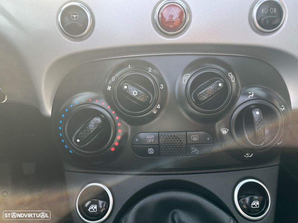 Fiat 500C 1.0 Hybrid Lounge - 13