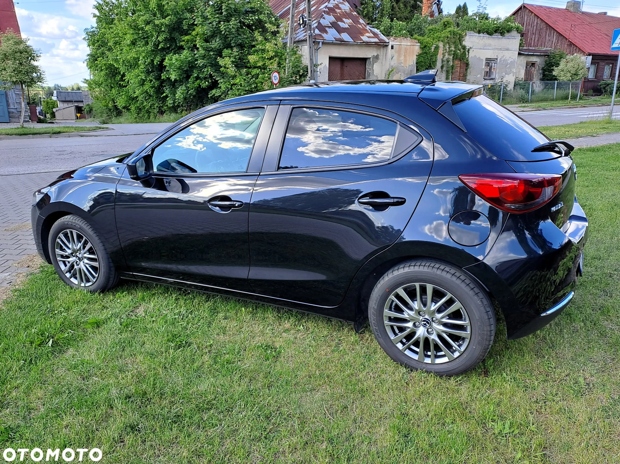 Mazda 2 e-SKYACTIV G 90 M HYBRID Exclusive-Line - 3