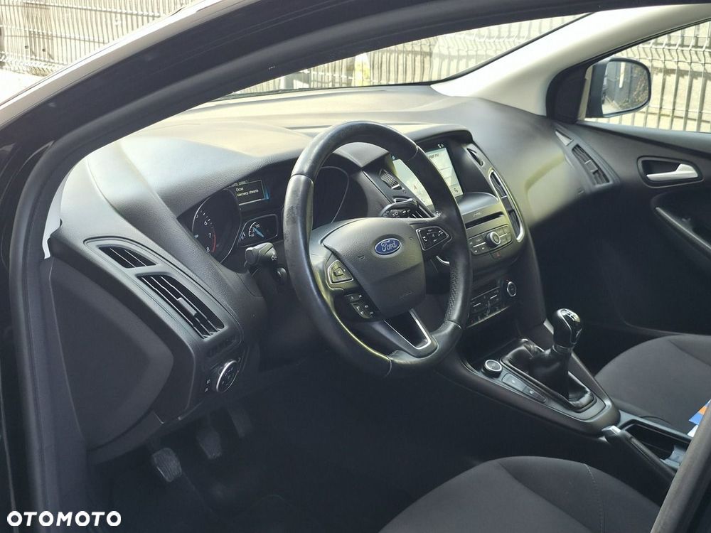 Ford Focus - 7
