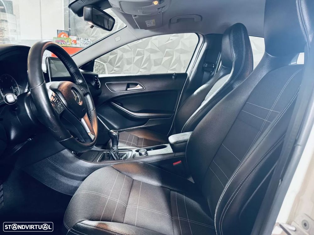 Mercedes-Benz A 160 d Style - 24