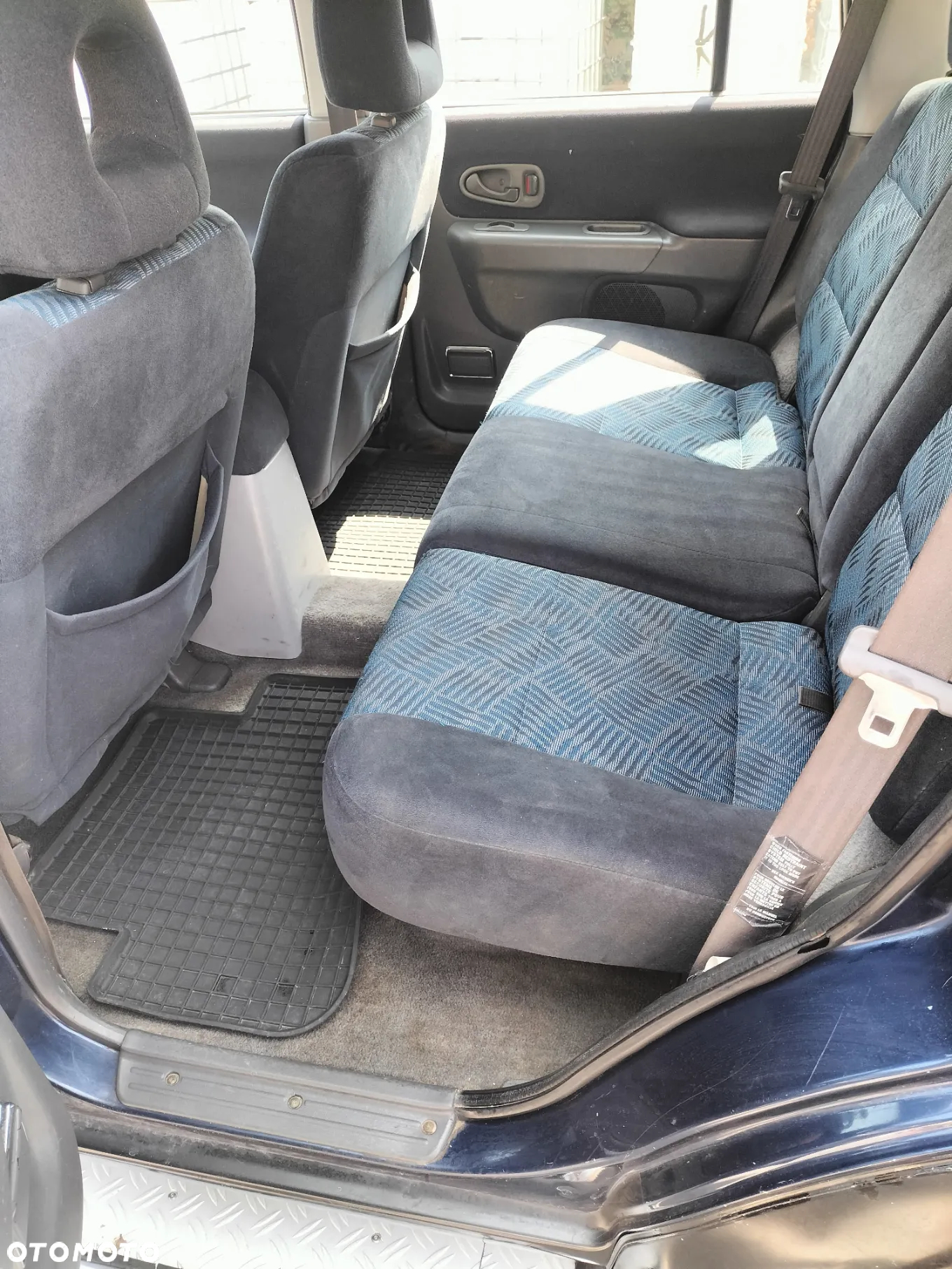 Mitsubishi Pajero Sport 2.5 TD GLS - 10