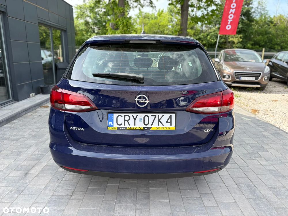Opel Astra - 8