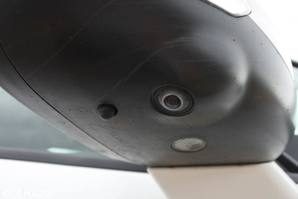 Citroën C4 Grand Picasso BlueHDi 150 EAT6 Exclusive - 33