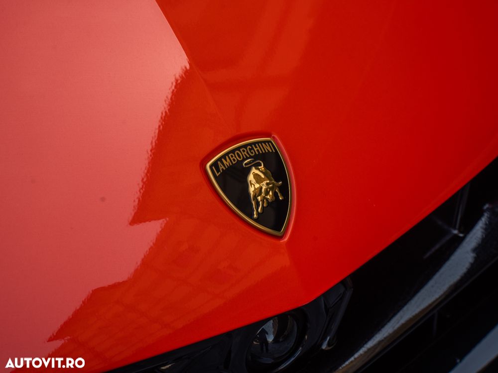 Lamborghini URUS - 13