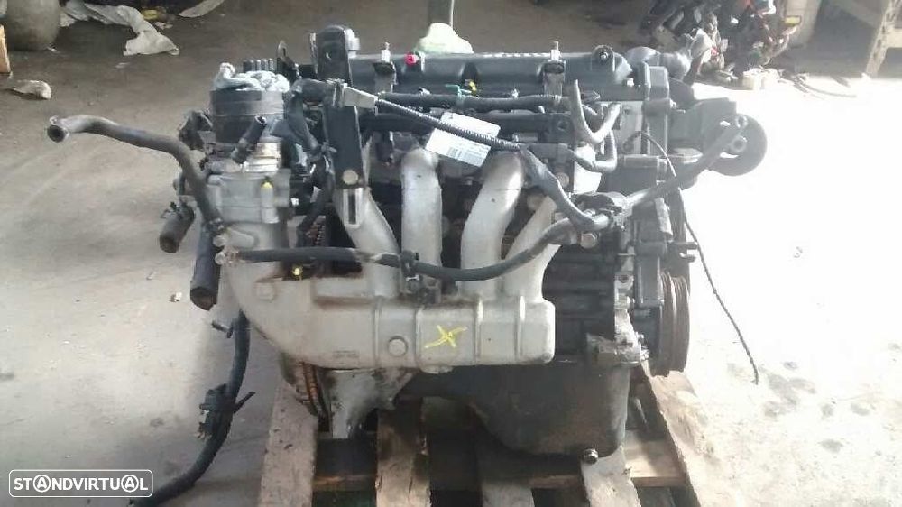 MOTOR COMPLETO KIA RIO BREAK FAMILIAR 2001 - 5