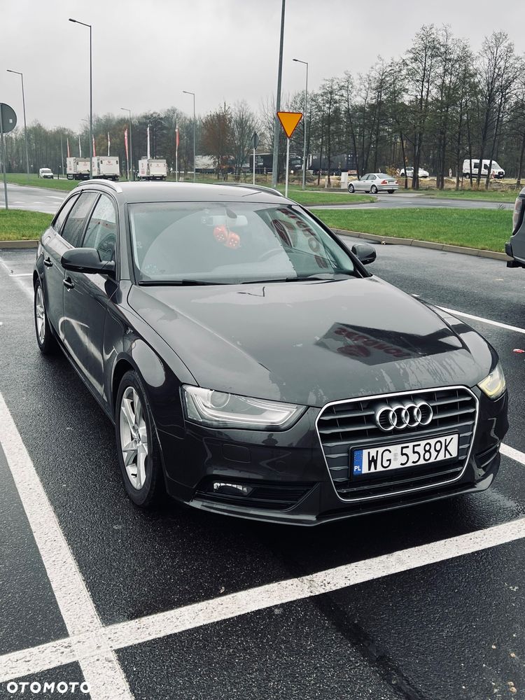 Audi A4 Avant - 1