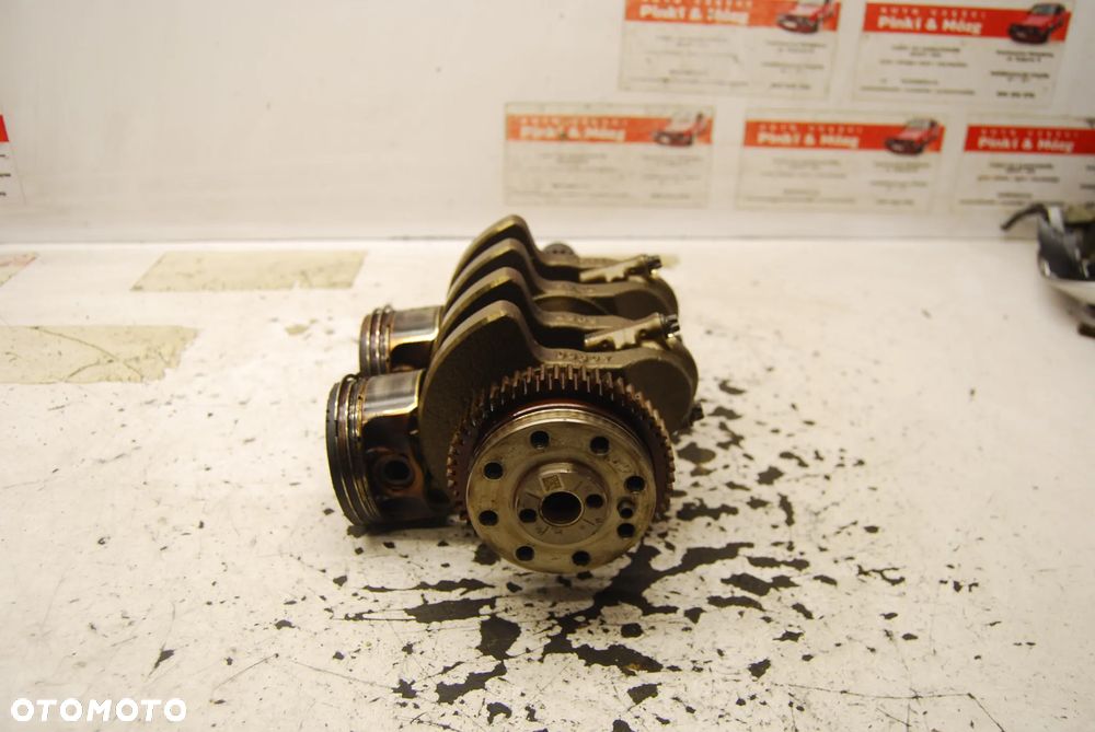 WAŁ KORBOWY TŁOKI 55224389 FIAT 500 0.9 TWINAIR - 3