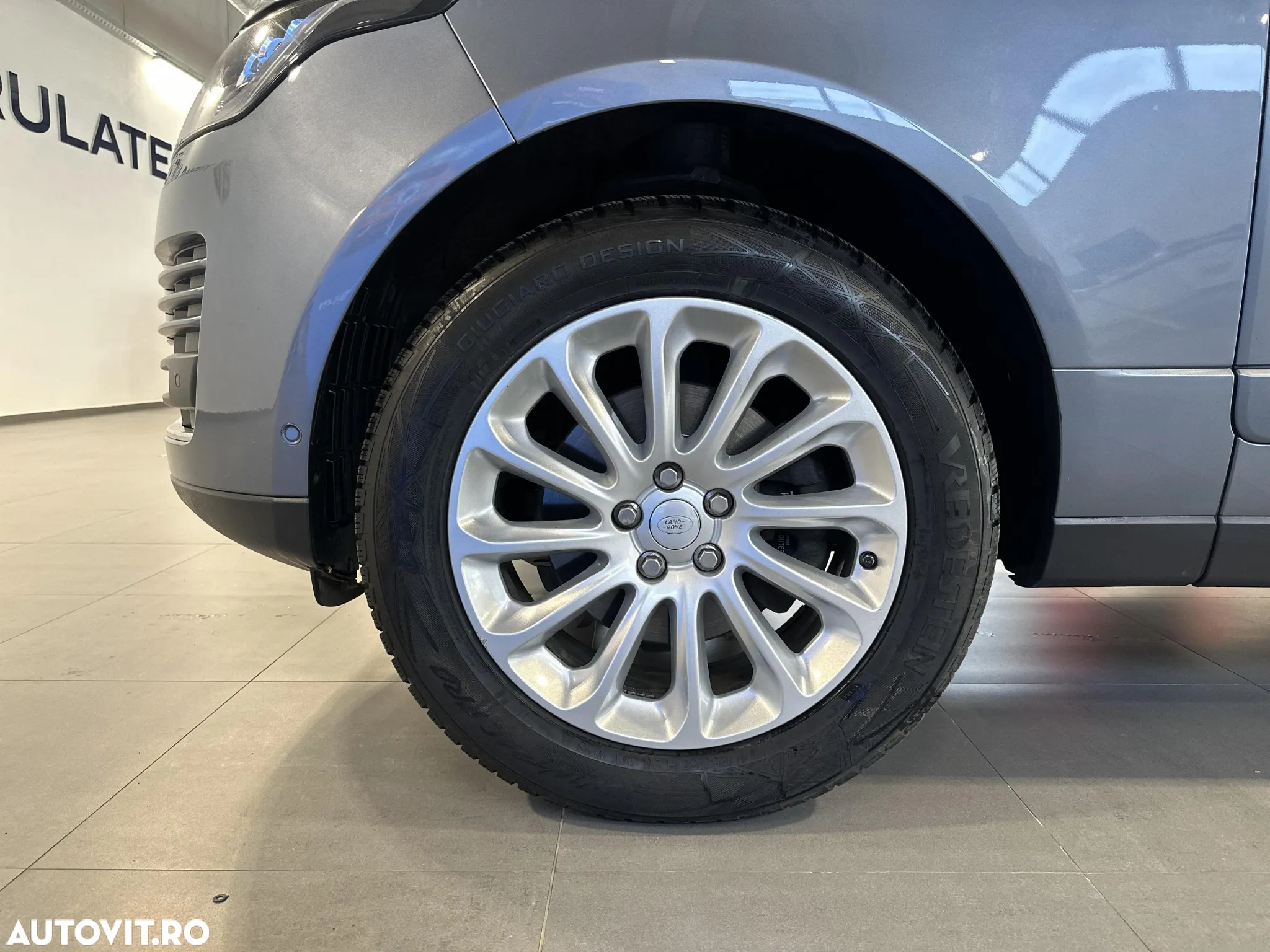 Land Rover Range Rover - 13