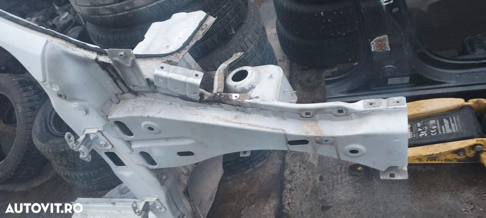 prag contra aripa dacia dokker lodgy - 2