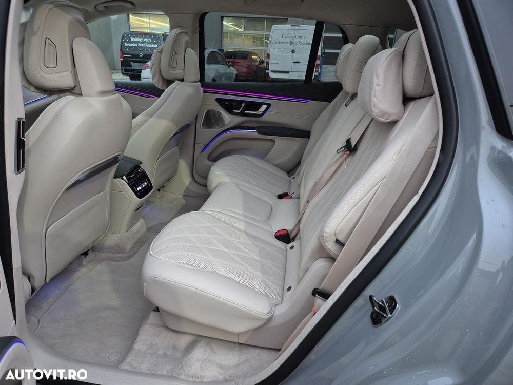 Mercedes-Benz EQS 500 4MATIC - 11